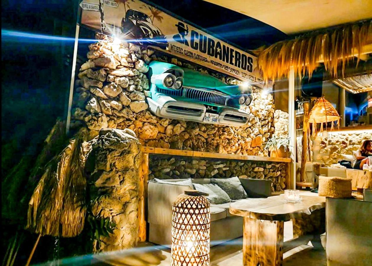 Cubaneros Holiday Inn Laganas Ngoại thất bức ảnh
