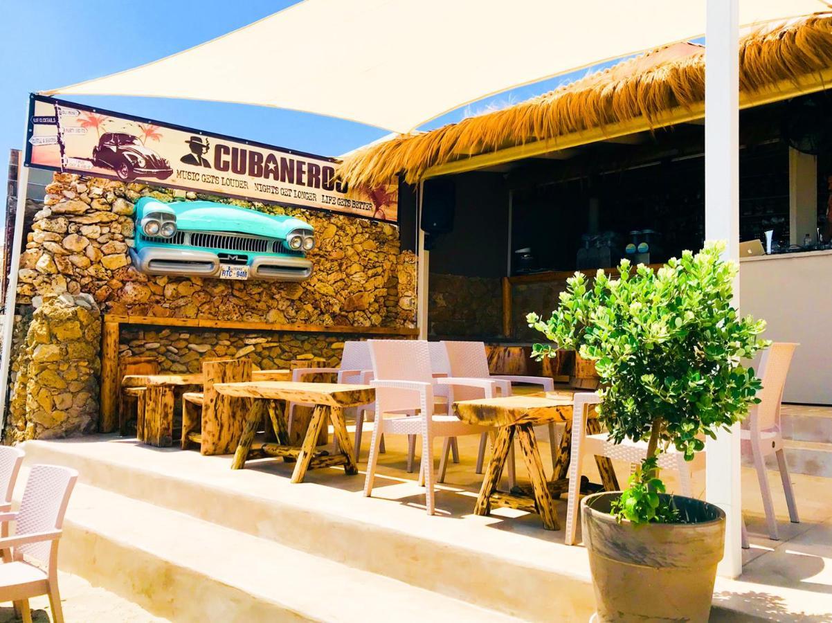 Cubaneros Holiday Inn Laganas Ngoại thất bức ảnh