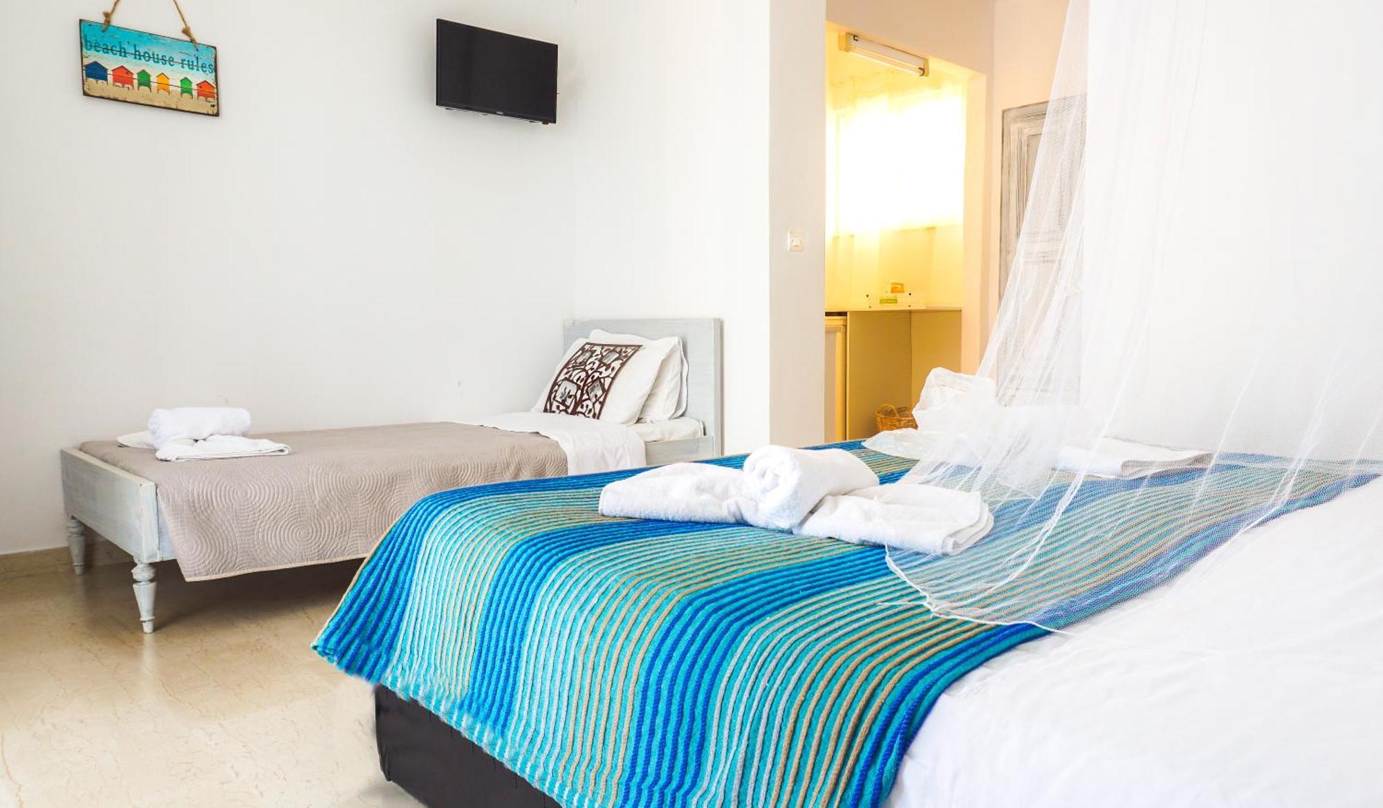 Cubaneros Holiday Inn Laganas Phòng bức ảnh