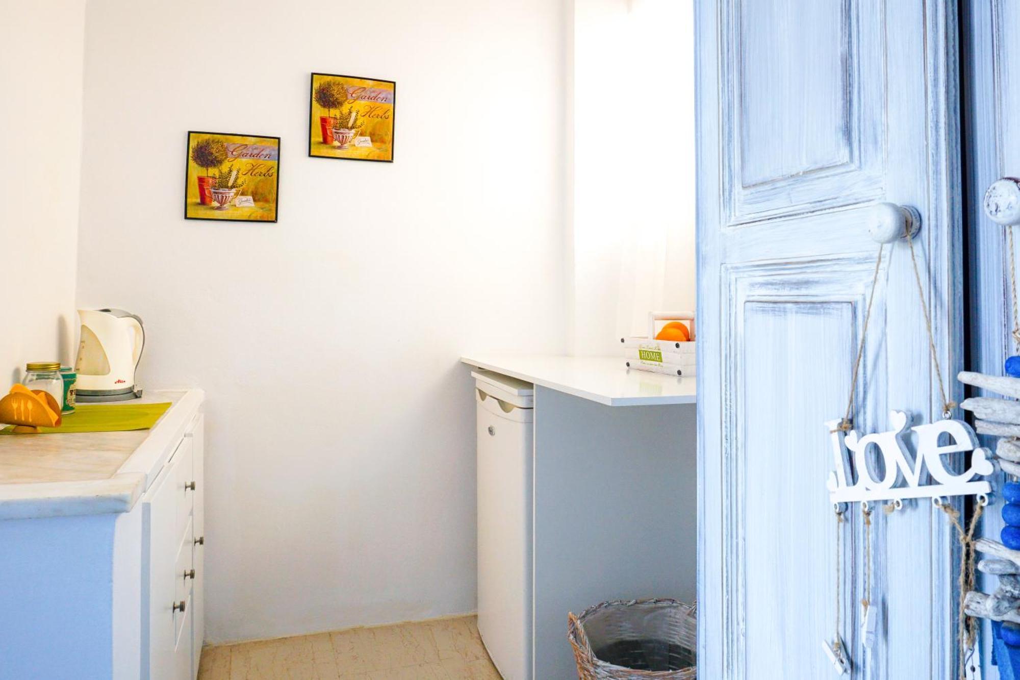 Cubaneros Holiday Inn Laganas Phòng bức ảnh