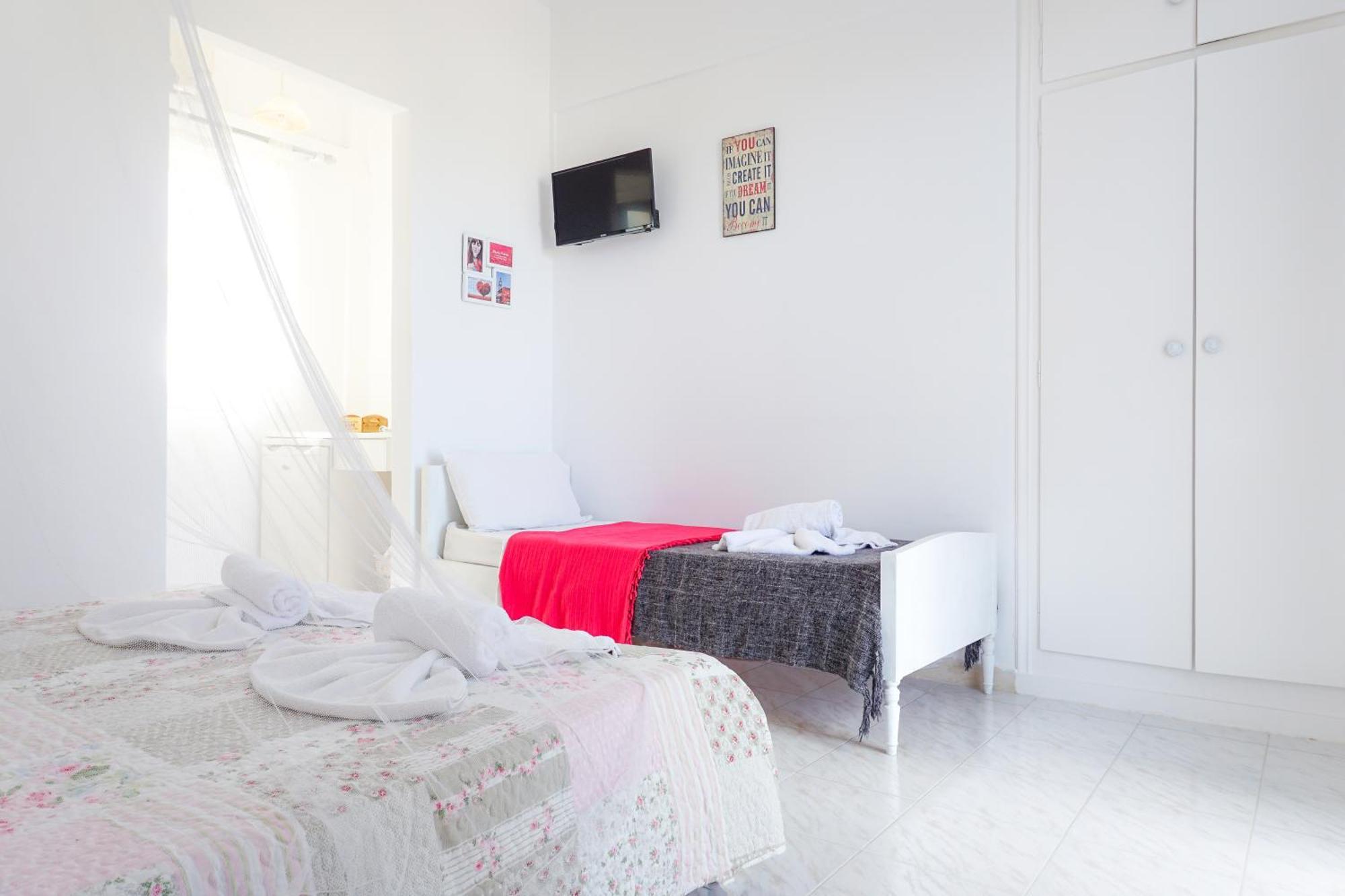 Cubaneros Holiday Inn Laganas Phòng bức ảnh