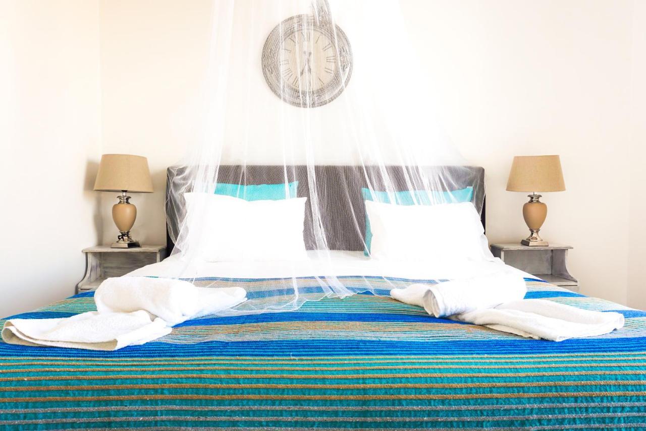 Cubaneros Holiday Inn Laganas Ngoại thất bức ảnh