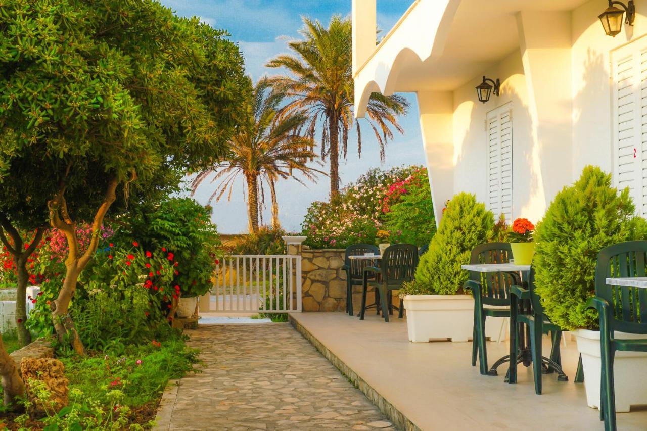 Cubaneros Holiday Inn Laganas Ngoại thất bức ảnh